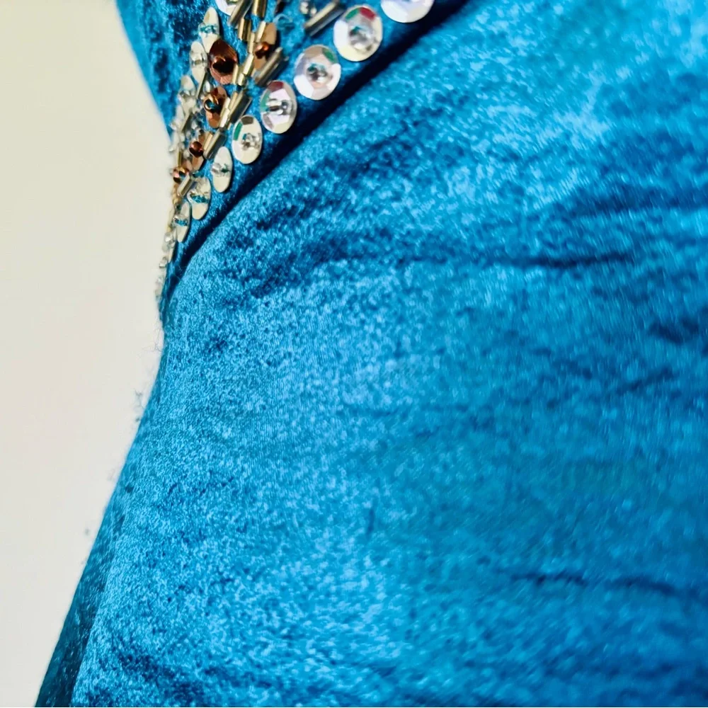 NWT Morgan & Co. US 5/6 Sheath Halter Sequin Metallic Teal Beaded Mini Dress - Picture 4 of 13